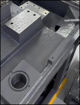 VT600 CNC 수직 회전 센터 HT300 고품질 주사기 15KW 18.5KW 스핀드 모터