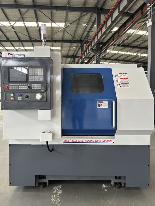 PT36 2-Achsen CNC-Drehzentrum 5000kg Maschinengewicht 500mm Z-Achse Präzisionsbearbeitung