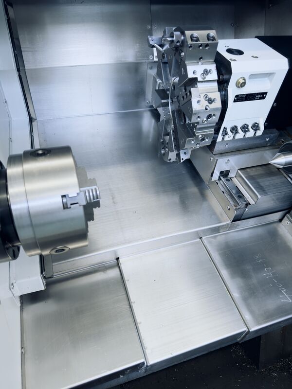 Horizontal High Precision Slant Bed CNC Lathe Machine CNC Turning Center 350mm Tailstock Travel