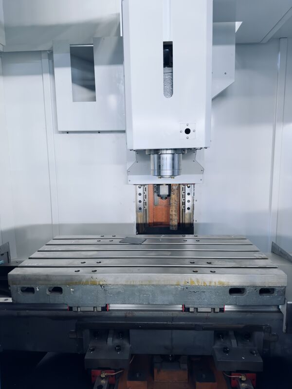 VMC850 CNC Turning Center With HT300 High Grade Casting 3 Phase 220V 380V 415V