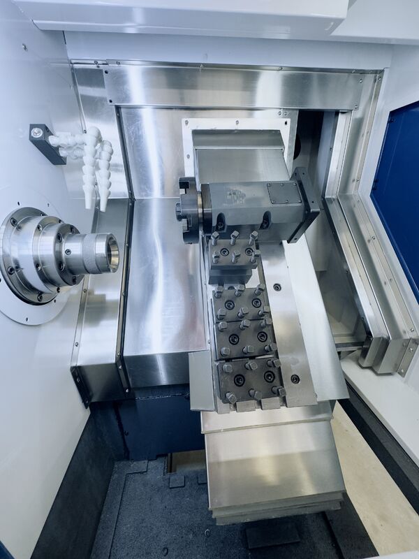 Tokarka CNC ST46 z prędkością wrzeciona 4000 obr./min, silnikiem 5,5 kW i uchwytem 8-calowym, precyzyjne centrum tokarskie CNC