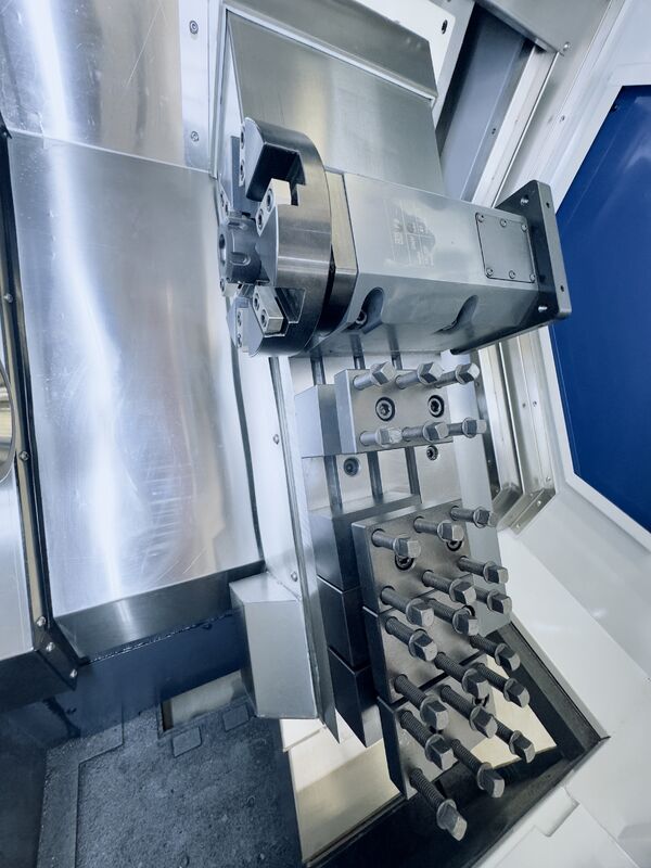 Tokarka CNC ST46 z prędkością wrzeciona 4000 obr./min, silnikiem 5,5 kW i uchwytem 8-calowym, precyzyjne centrum tokarskie CNC