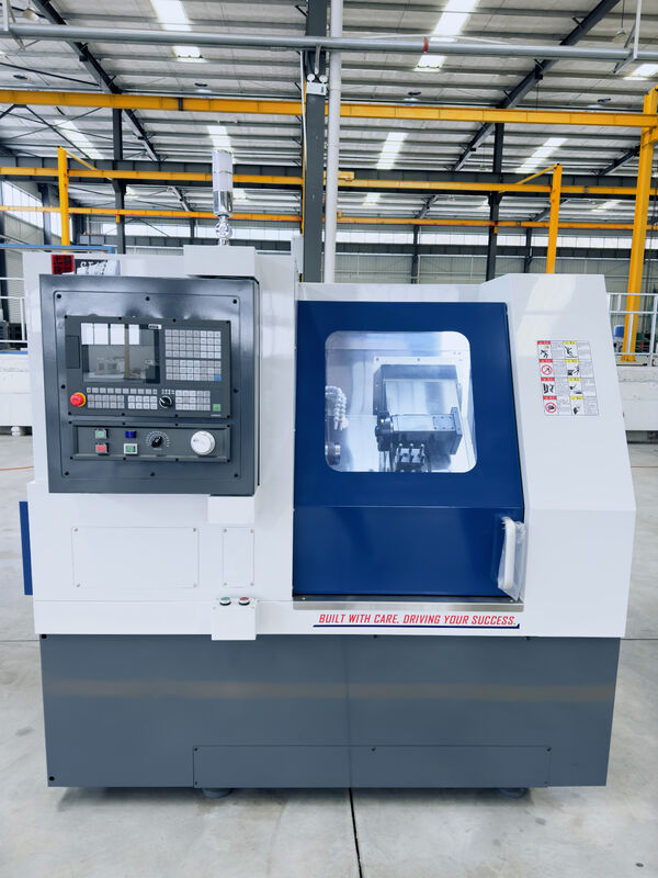 ST36 ঢালু বেড CNC লেদ, যার সর্বোচ্চ প্রক্রিয়াকরণ দৈর্ঘ্য 570 মিমি, 160 মিমি চাক এবং HT300 গ্রেডের ঢালাই লোহা