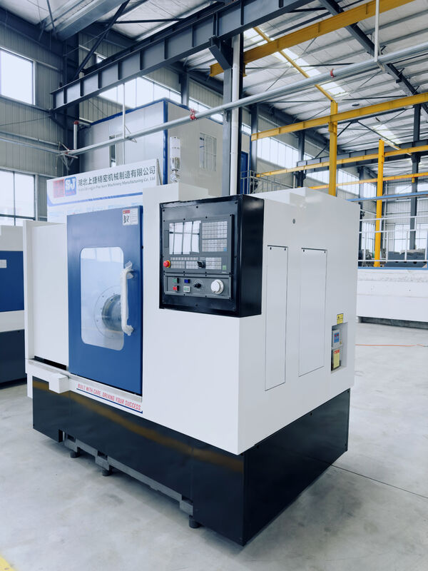 XT05-360 CNC Turning Center 45-Degree Inclined Saddle 8 12 Tool Positions Heavy-Duty Industrial Applications