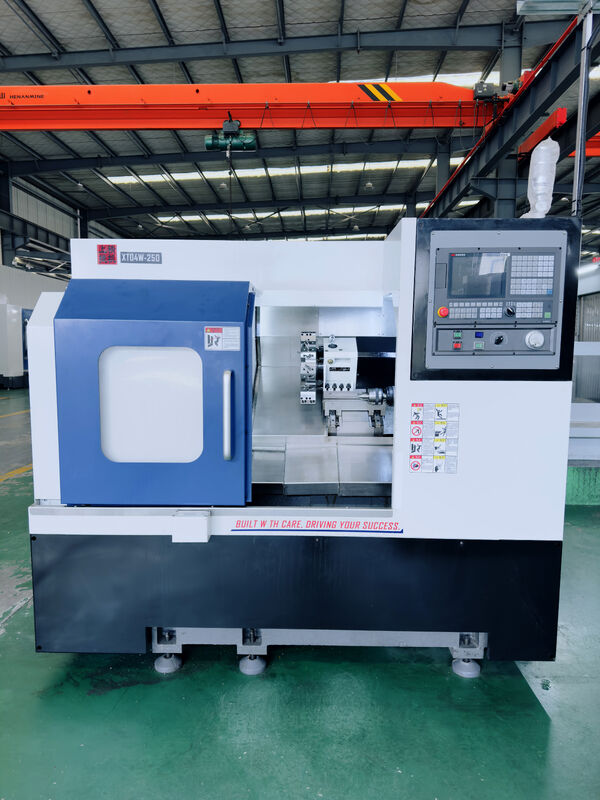 Slant Bed CNC Horizontal Lathe 6000r/Min X Axis Z Axis 8 6 4 Tool Post Stations