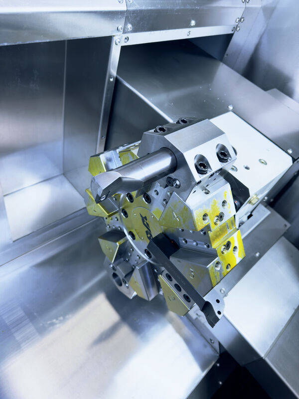High Precision CNC Turning Center 140mm X Axis Travel 50-3000r/Min 3 Axes