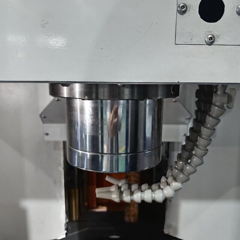 High Precision VMC Machine Milling Drilling Tapping Metal Aluminium Vertical Machining Center for Tapping Drilling