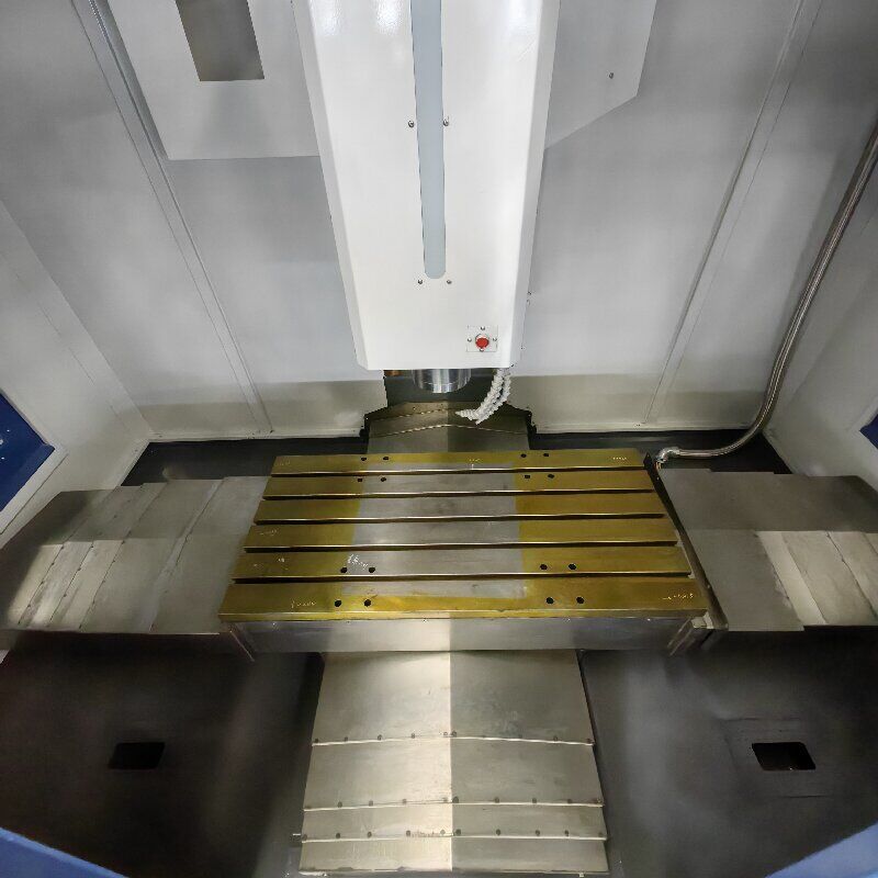 High Accuracy VMC955 Vertical Machining Center CNC with 910x560x560mm Travel and 0.005mm Repeatability