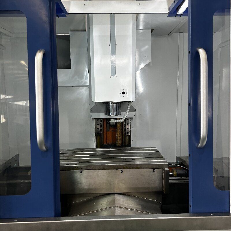 CNC Vertical Machining Centre VMC430 BT40 Taper GSK Fanuc Automatic Motor Milling Machining Centre