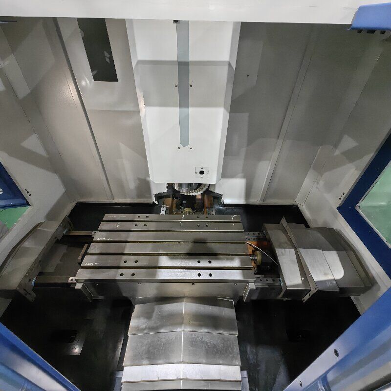 CNC Vertical Machining Centre VMC430 BT40 Taper GSK Fanuc Automatic Motor Milling Machining Centre