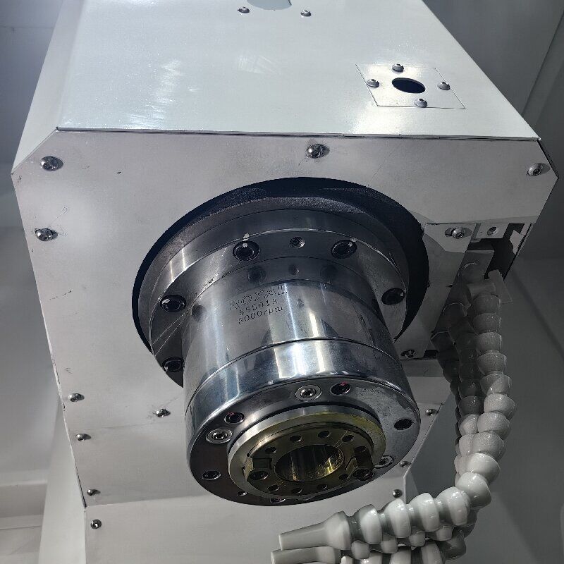 CNC Vertical Machining Centre VMC430 BT40 Taper GSK Fanuc Automatic Motor Milling Machining Centre