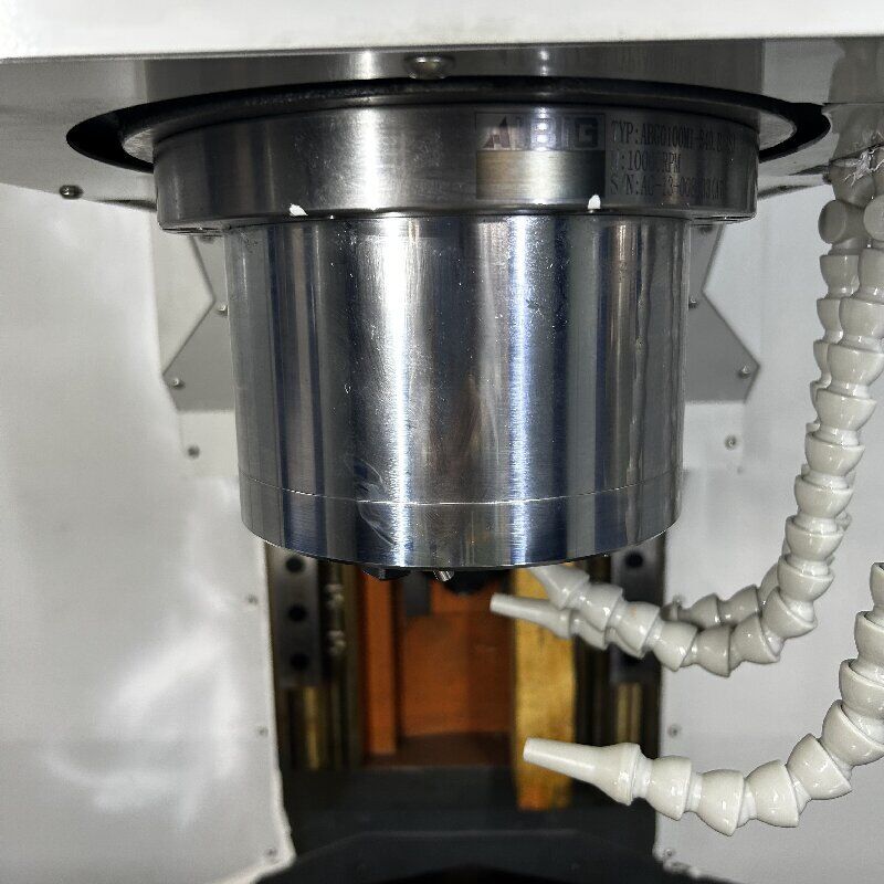 VMC740 সিএনসি মিলিং 3 অ্যাক্সিস মেটাল ভার্টিকাল মেশিনিং সেন্টার সেন্ট্রো ডি মেকানাইজাদো ভার্টিকাল VMC
