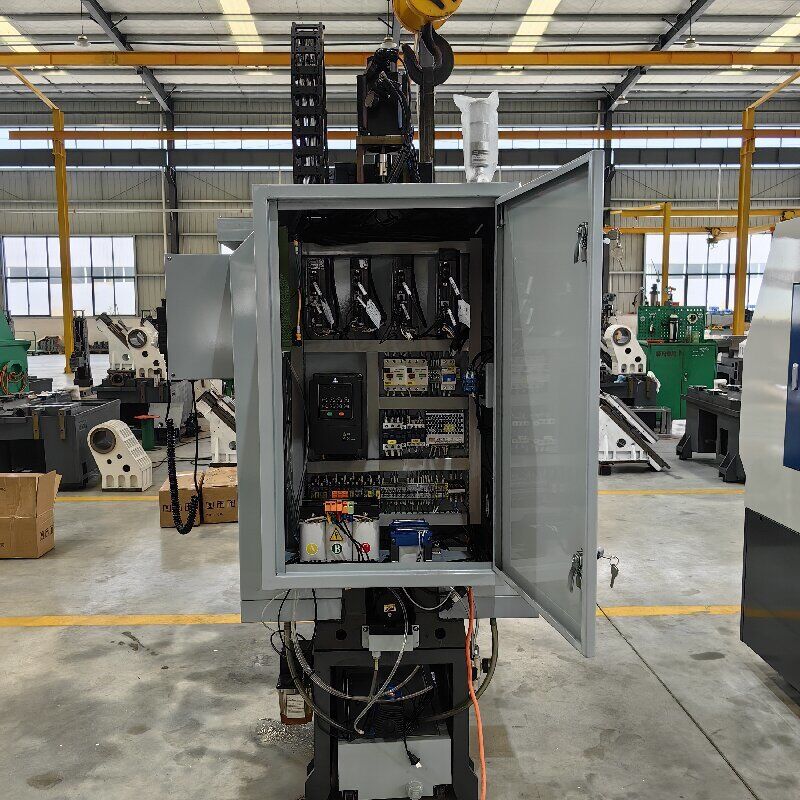 Small 3-Axis CNC Drilling Milling Tapping Center High Rigidity with Excellent Milling Capacity